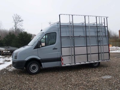 14-van-glassrack.jpg