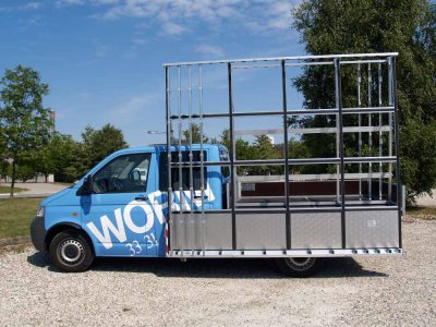 6-flatbedtruck-glassrack.jpg